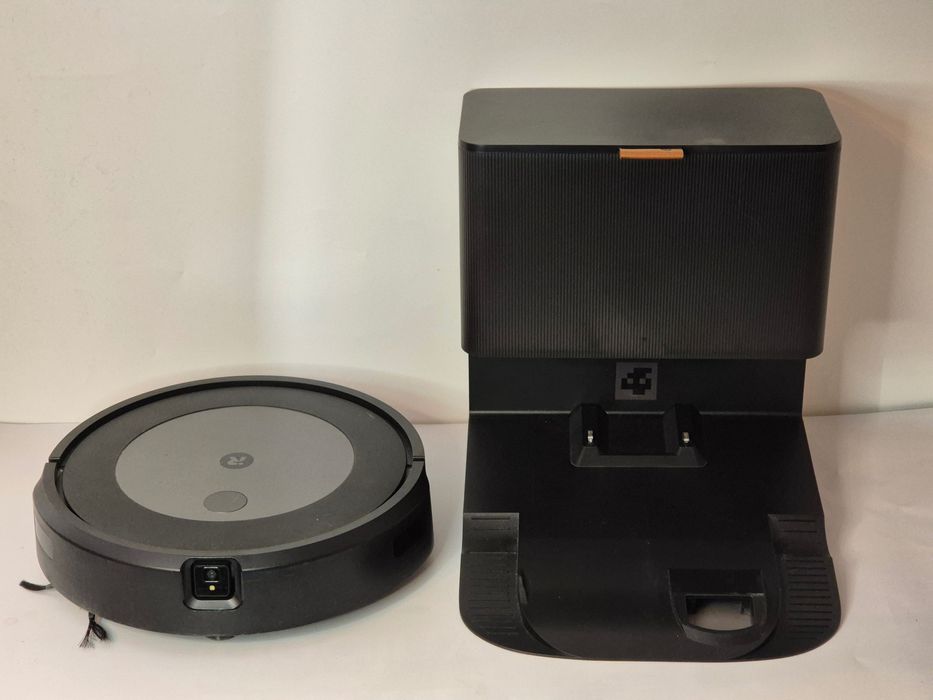 Robot sprzątający iRobot Roomba j7+