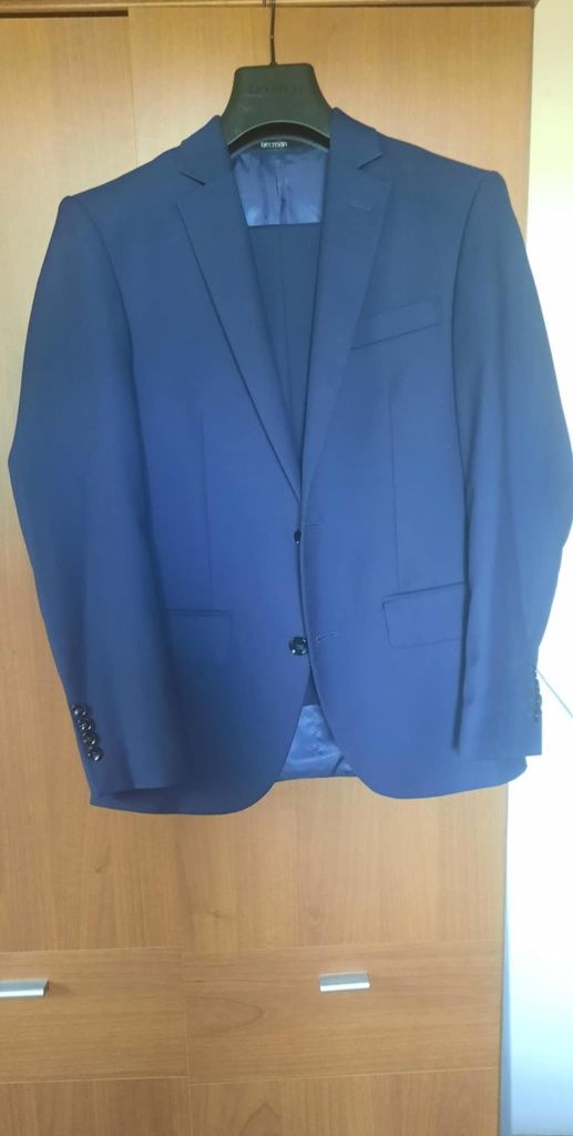 Garnitur Recman slim 164 gratis koszula