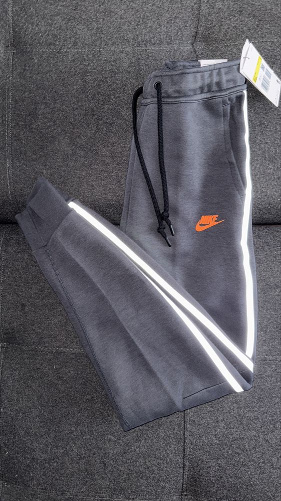 Nike Tech Fleece Joggers Szare | Rozmiar S | Nowe, Oryginalne