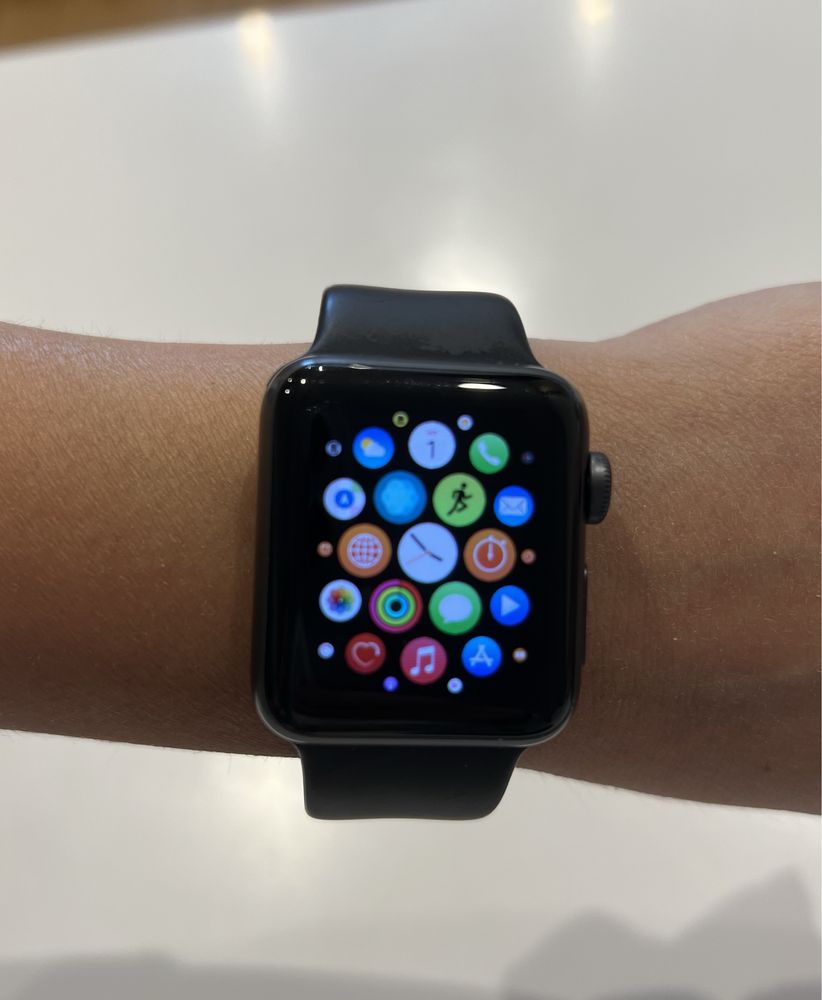 Apple watch series 3