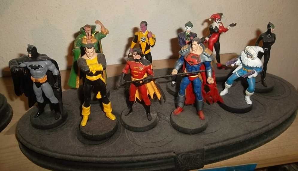 Figuras Eaglemoss DC Comics, ver 3 fotos