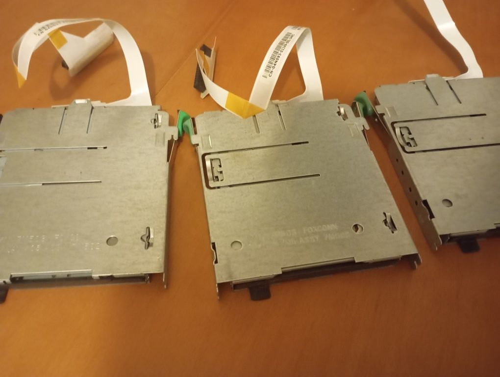 Sony napęd dyskietek Floppy Disk Drive model MPF820 działa