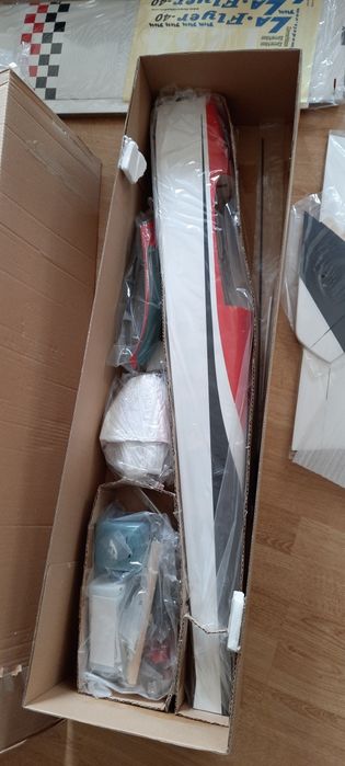 TWM model RC TRENER La. Flyer-40