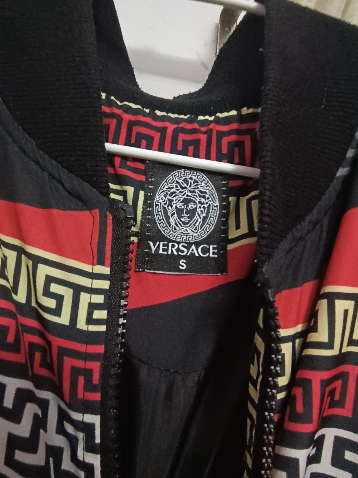 Casaco Versace em varios tons