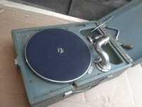 Gramofon patefon radziecki CCCP na korbkę