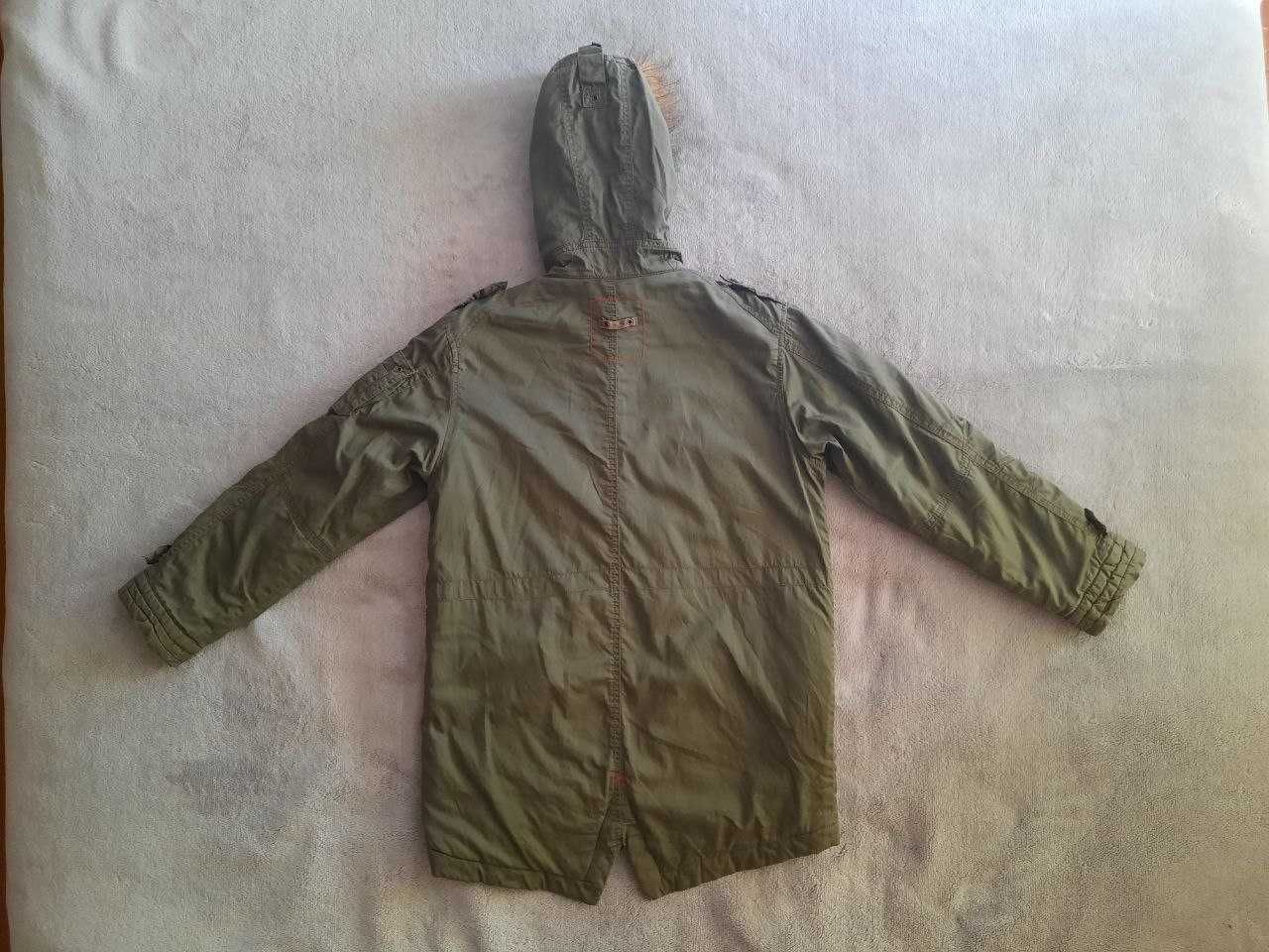 Демісезонна куртка 146 р