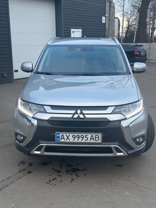 Mitsubishi Outlander 2019