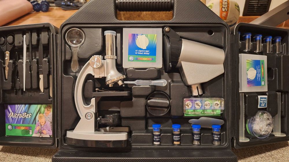 Mikroskop dziecięcy