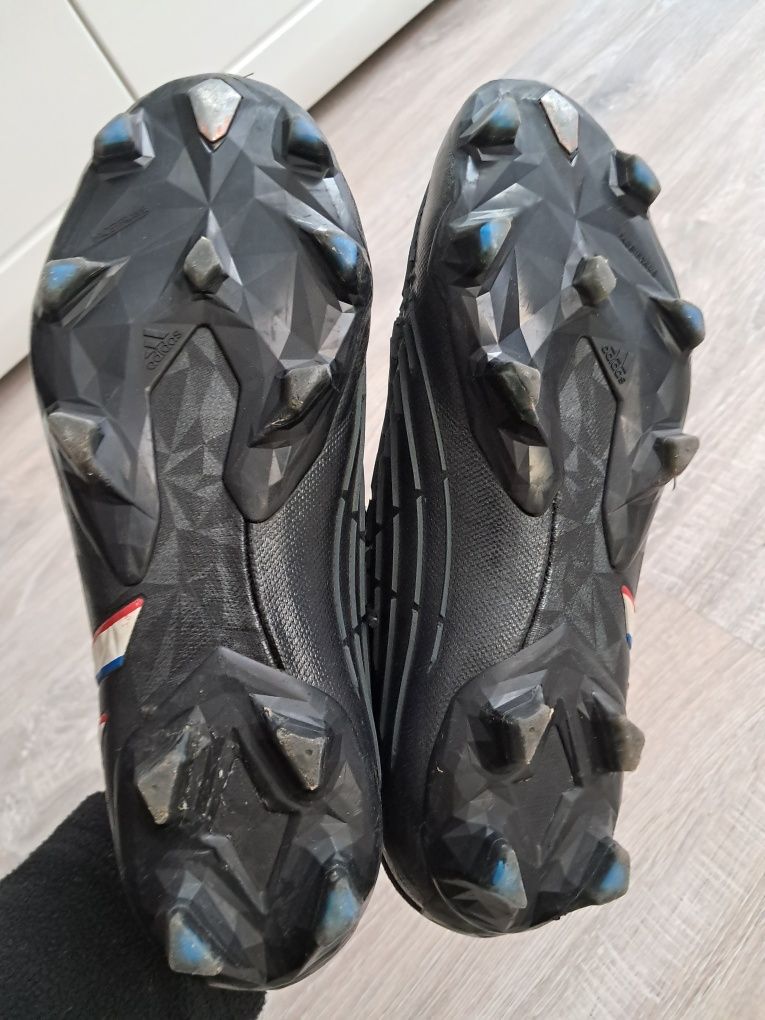 Korki Adidas Predator profesjonalne rozm. 41 1/3