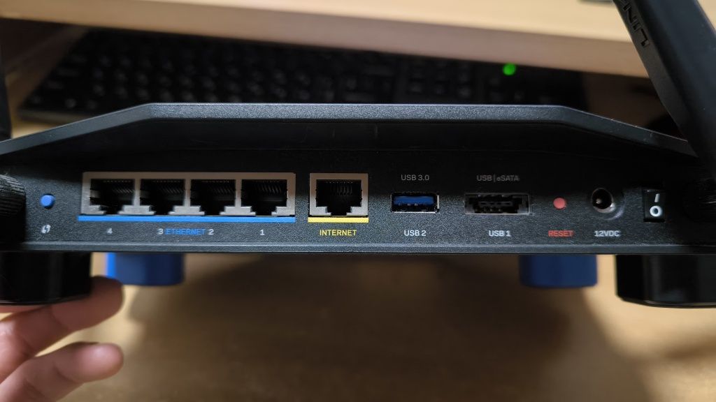 Роутер Linksys WRT1900ACS v2