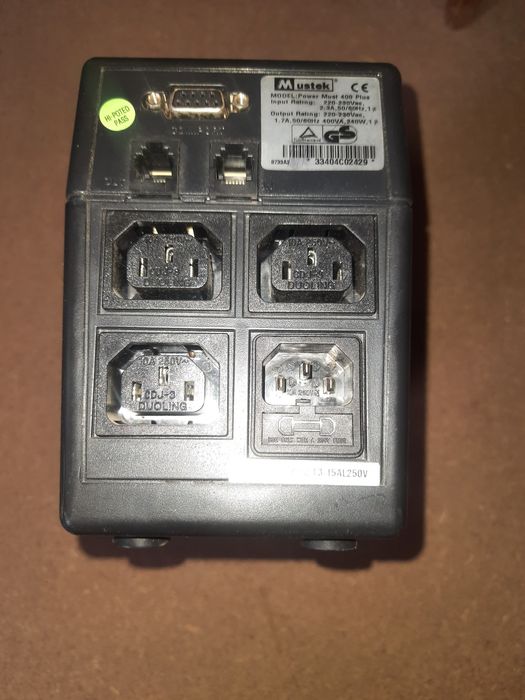 Mustek 400 plus  безперебійник, безпепебойник інвертор