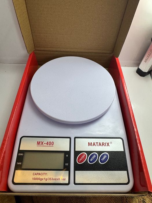 Кухонные весы до 10кг, отличного качества