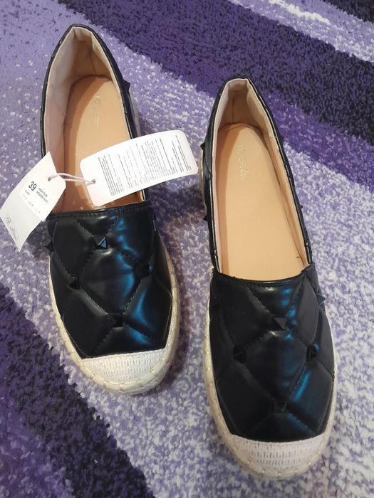 Nowe buty espadryle