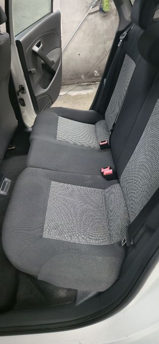 Lavagem de interiores de carro e sofas, colchões, cadeiras