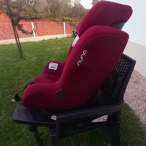 Cadeira auto nuna Rebl Plus berry