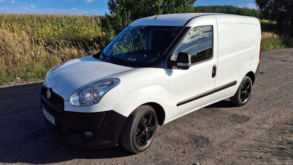 Fiat Doblo Cargo 1.3 Multijet 90 KM – 2011 – L1H1 – bez rdzy