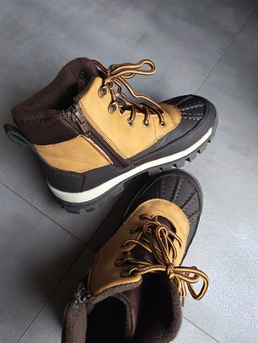 Buty Reserved rozm. 34