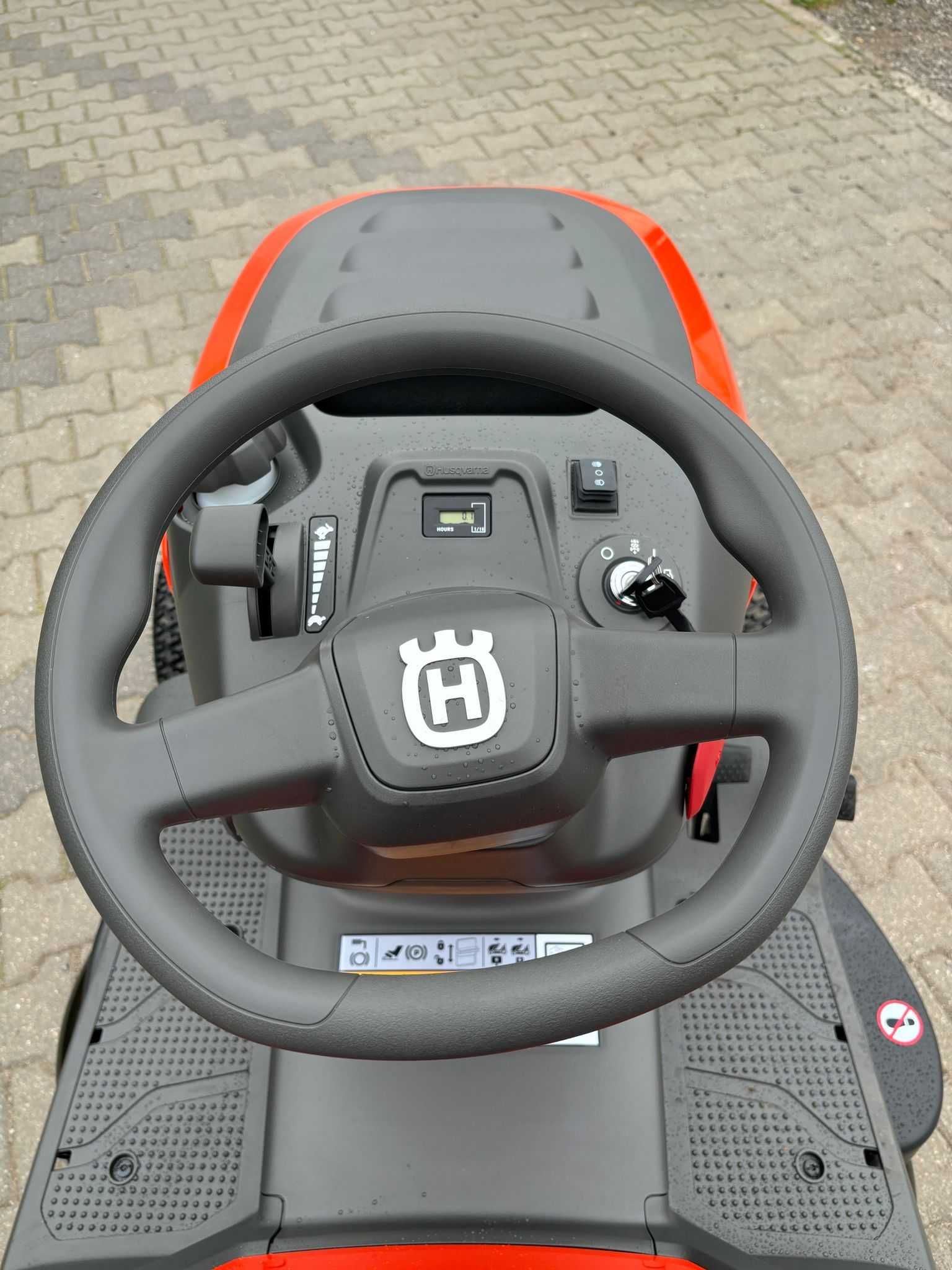 NOWY Traktorek ogrodowy Husqvarna TC 215T ! Z gwarancją producenta!