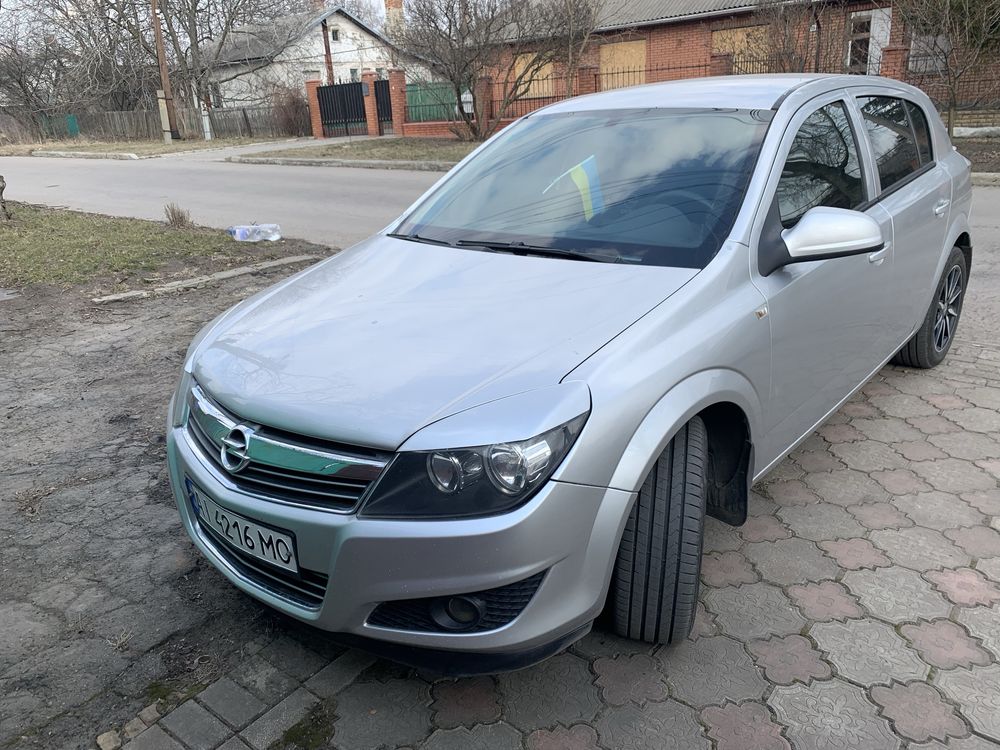 Opel astra H 2012