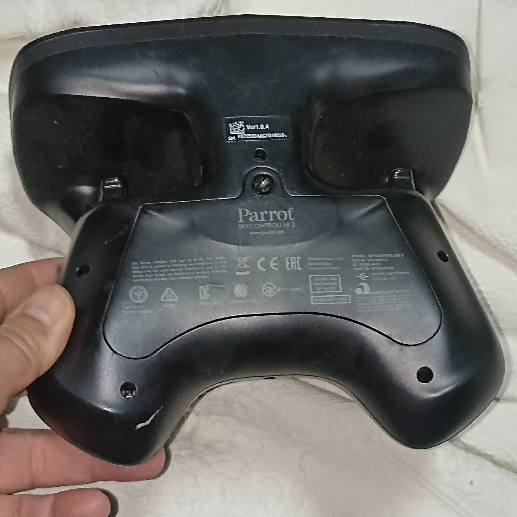 Comando Parrot Skycontroller 2 com carregador