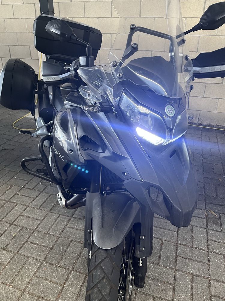 Benelli TRK 502X