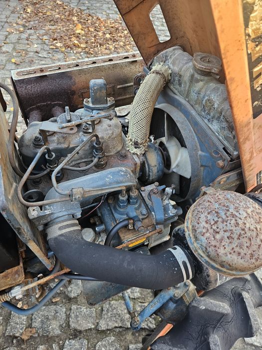 Kubota B7000 4x4 z glebogryzarką mini traktorek japoński yanmar iseki