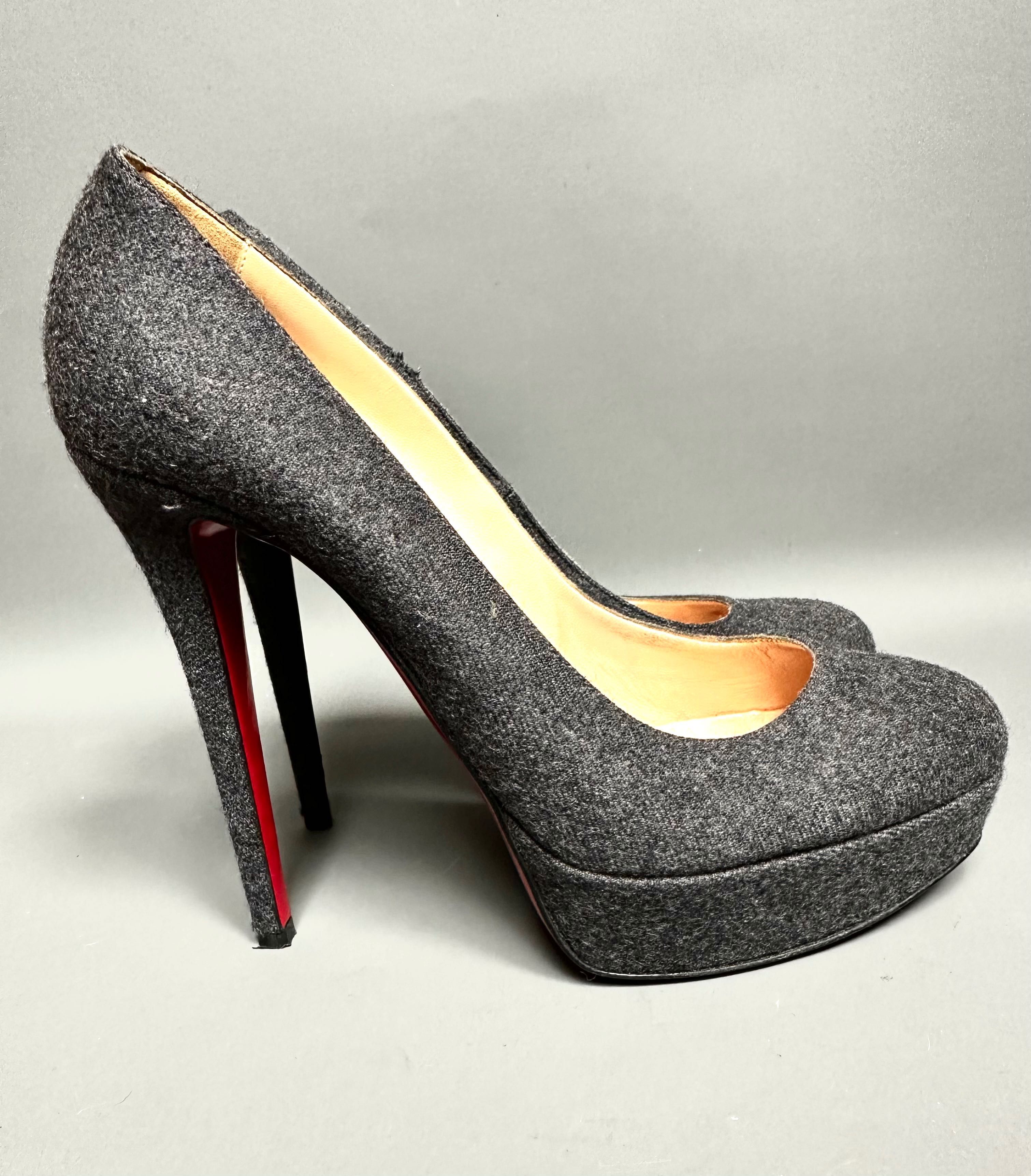 Christian Louboutin szare szpilki Gray Bianca 140 rozmiar 41