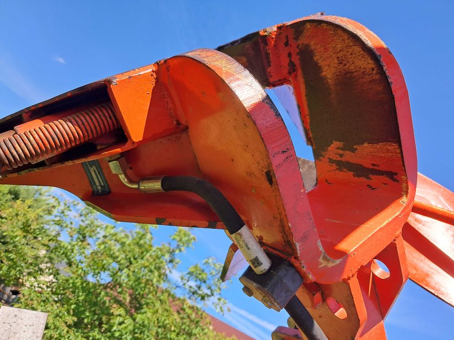 Pakomat hydrauliczny Kuhn multi-master 121, 123  stan bdb