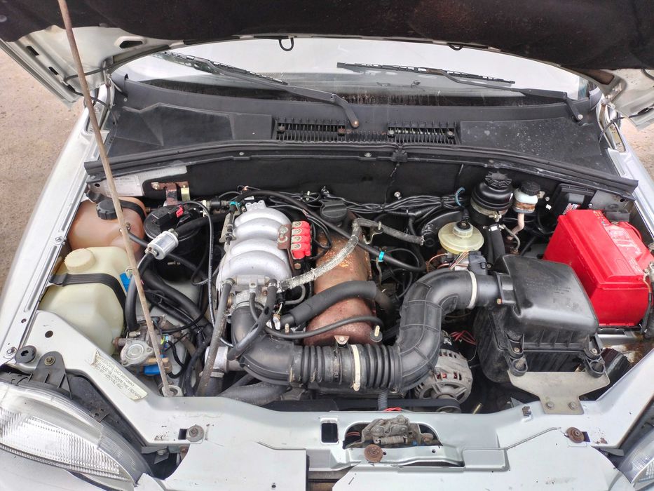 Продам Niva Chevrolet 1.7 2005 года газ/бензин