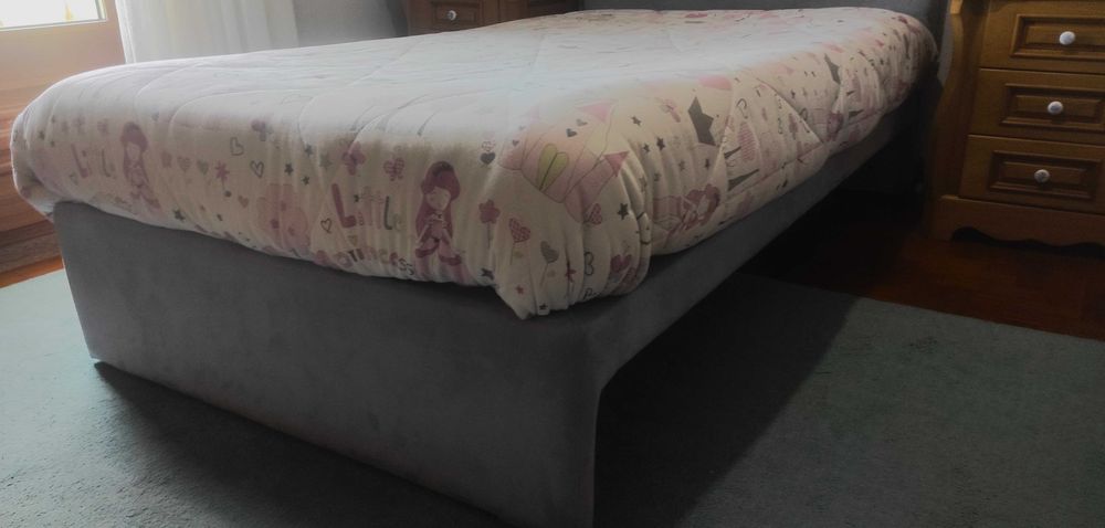 Mobila de Quarto , de Fabrico Único ! Ultimo Preço !