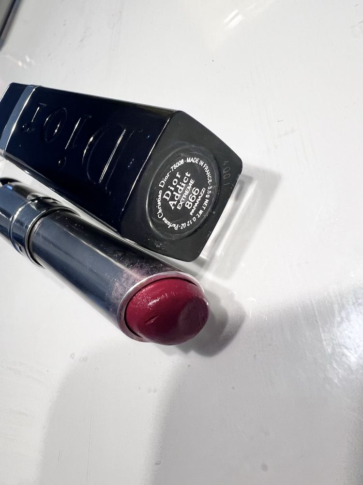 Dior Addict extreme 886 pomadka