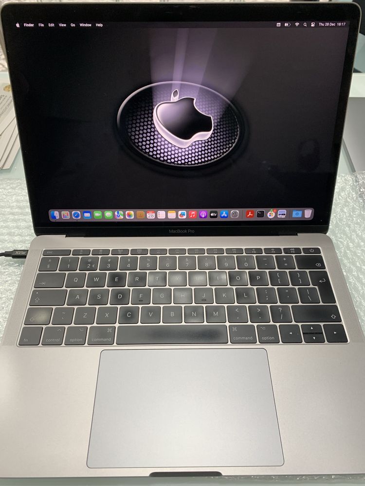 macbook pro 13 2017