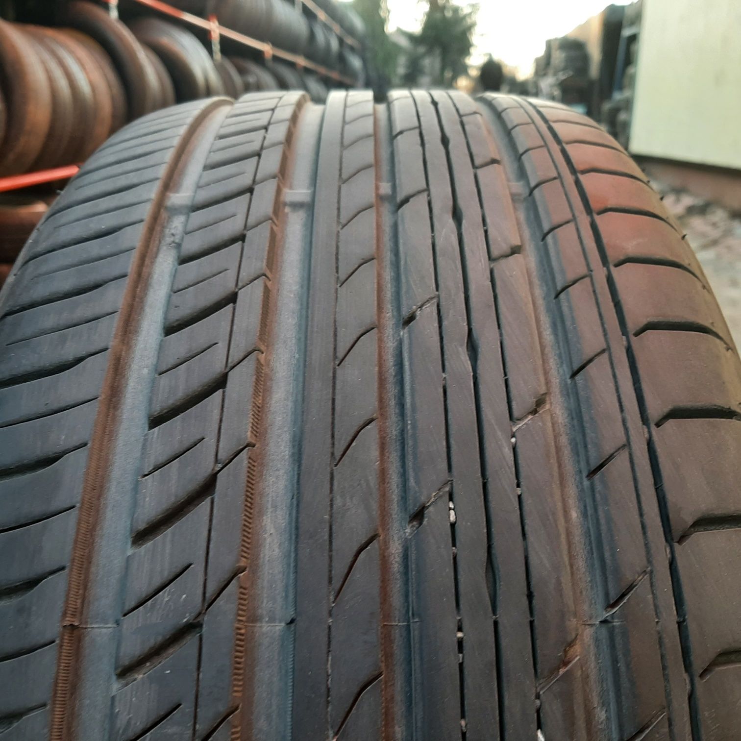 Opony Letnie Toyo 225/50R18 95W