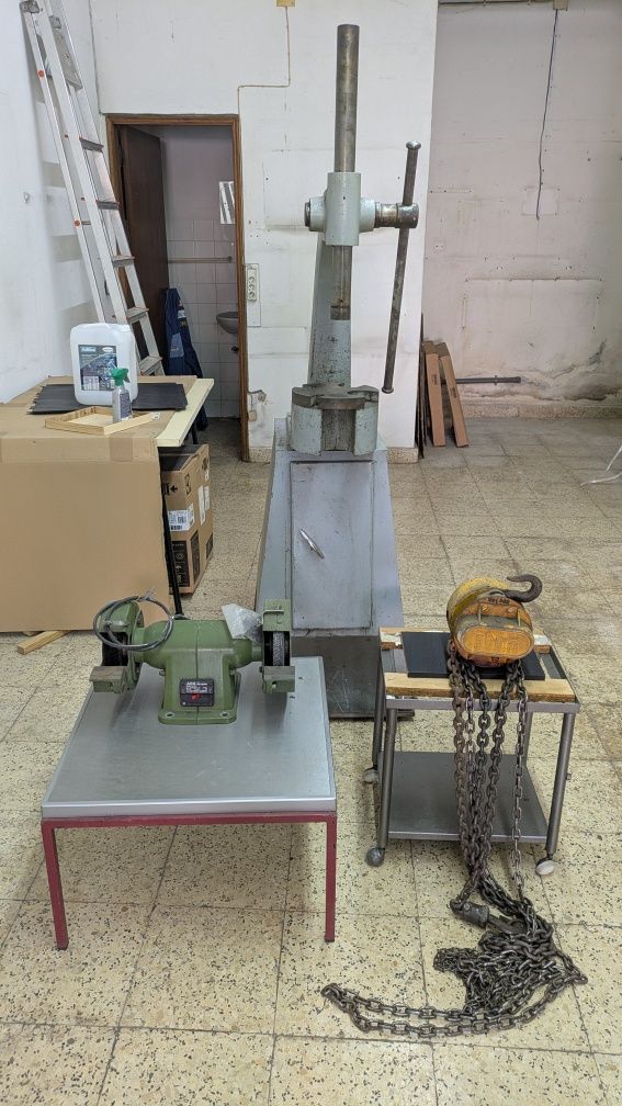 Guindaste com corrente guincho roldana 500KG