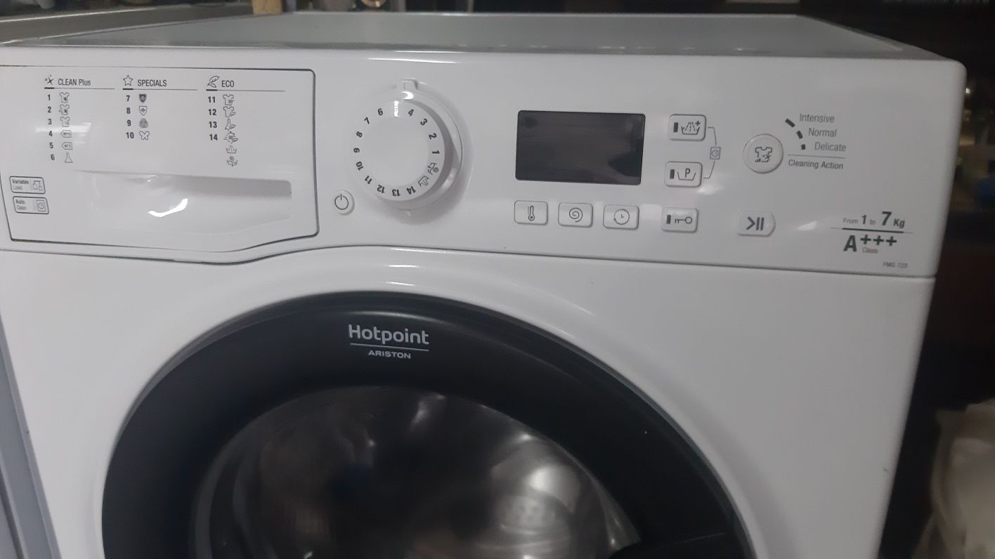 Hotpoint Ariston FMG 723 peças