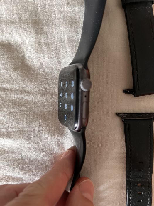 Apple Watch (iwatch) SE (GPS) A2352