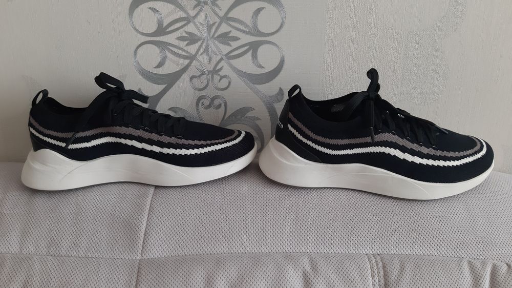 Кросівки Legero чорні