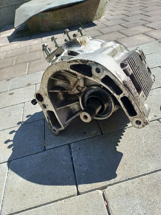 Роздатка фольцваген Т5