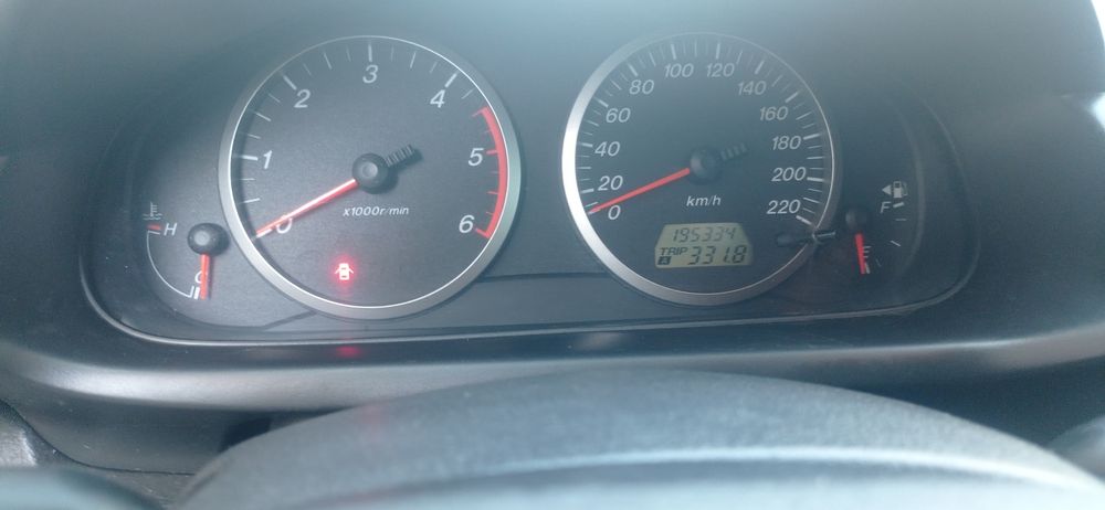 Продам Mazda 2 дизель.