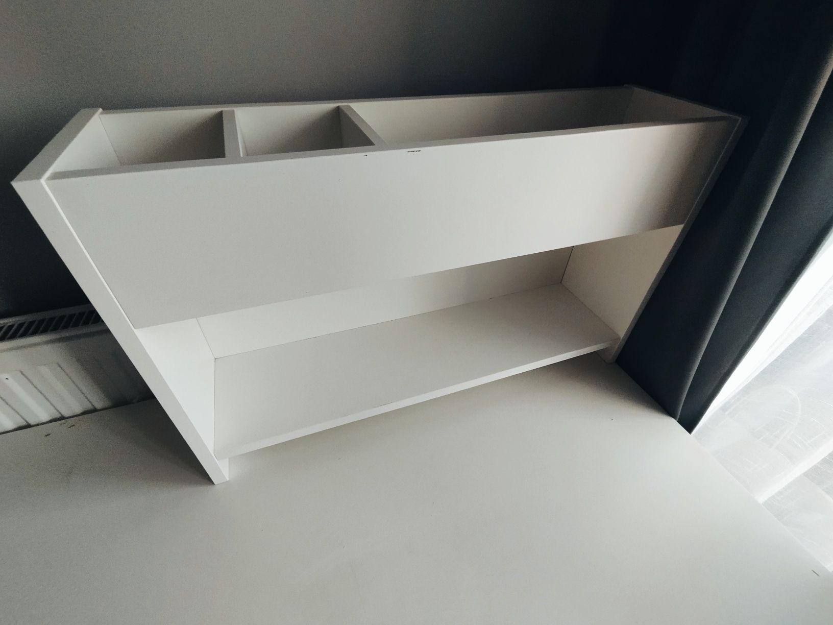 Biurko IKEA Pahl z nadstawką i z regulacją wysokości.  Od ręki..