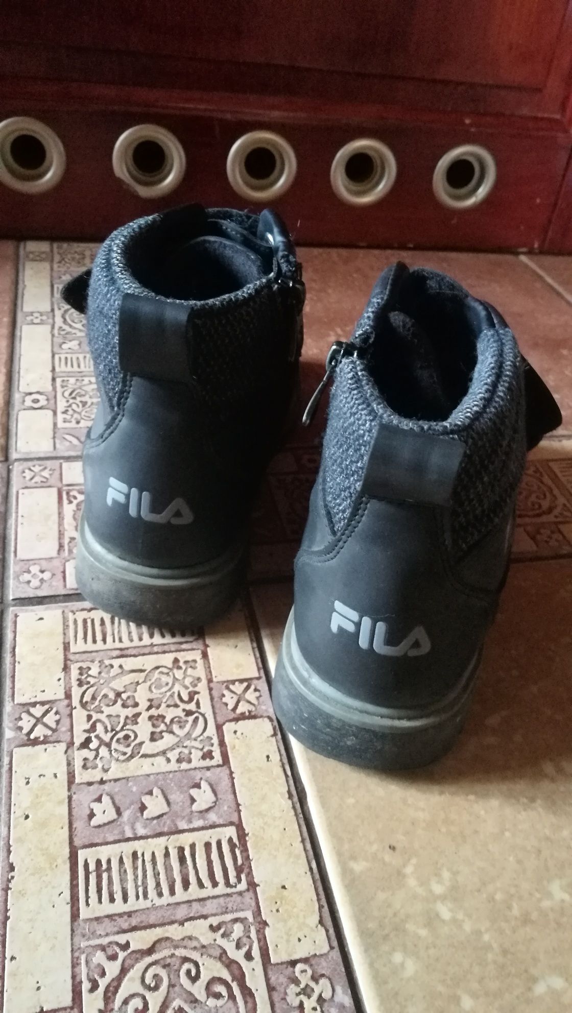 Buty zimowe FILA r.36 ocieplane, rzepy + zamek