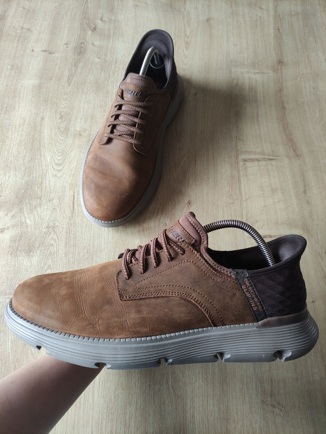 крутые мужские кожаные кроссовки Skechers, модель 2024 года,р.46.
