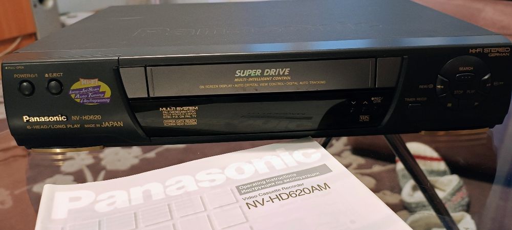 Видеомагнитофон Panasonic NV-HD620