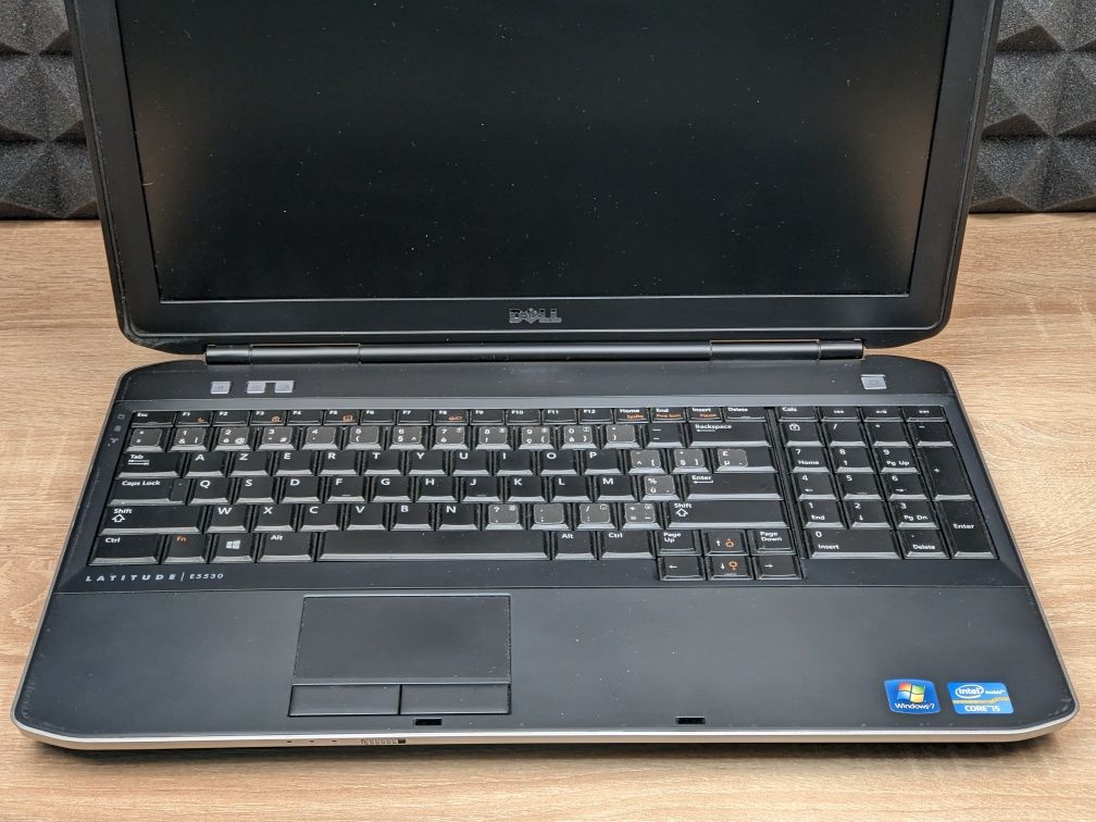 Ноутбук Dell 5530 i5 3230m RAM 8gh SSD 120gb Арт:М169