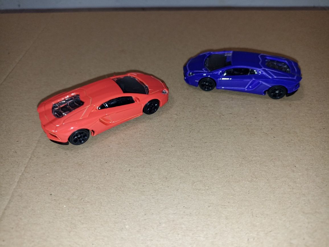 Dwa modele Lamborghini Aventador  Majorette