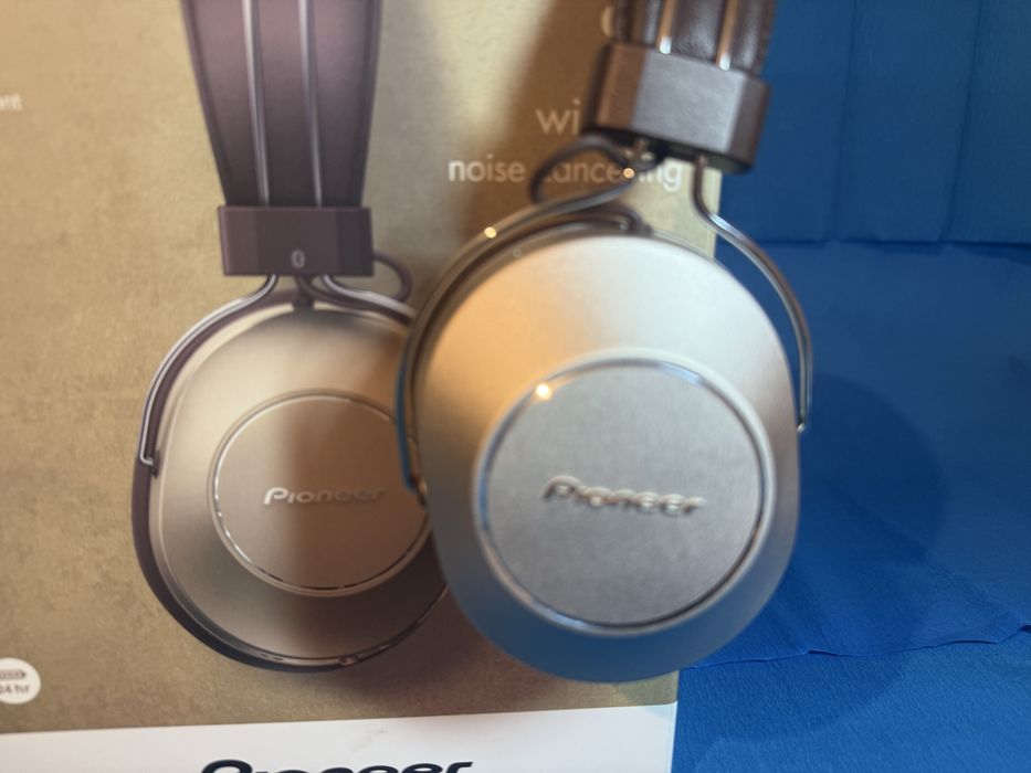 Vendo auscultadores Pioneer S9 HI-res - Novos!