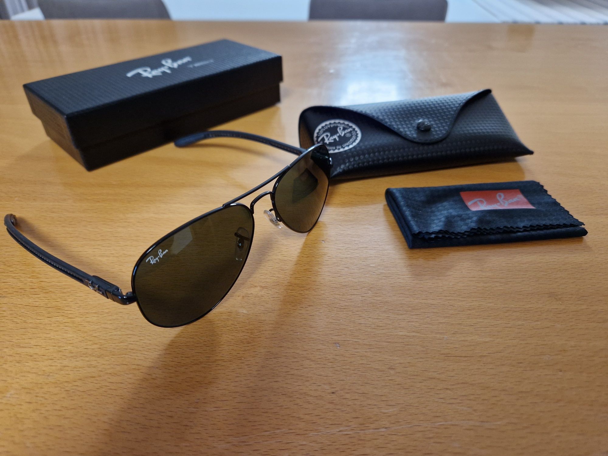 Óculos de sol Ray Ban Edição Limitada Carbono