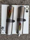 Escapes Akrapovic originais para Mota usados