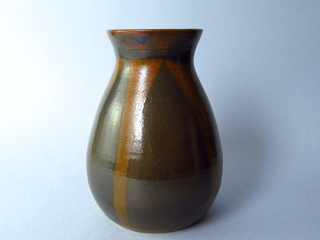 duński design ceramiczny sygnwoany wazon 1960