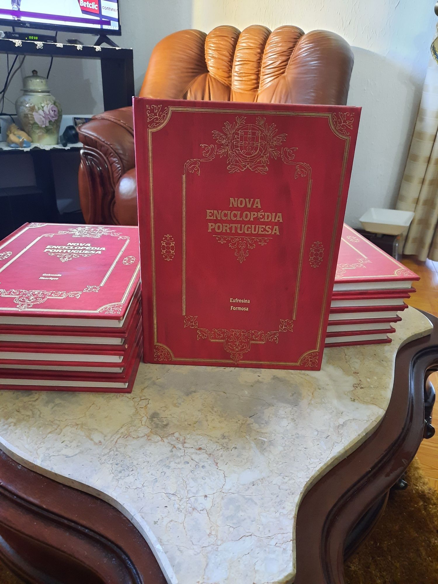 Livros antigos nova enciclopédia portuguesa